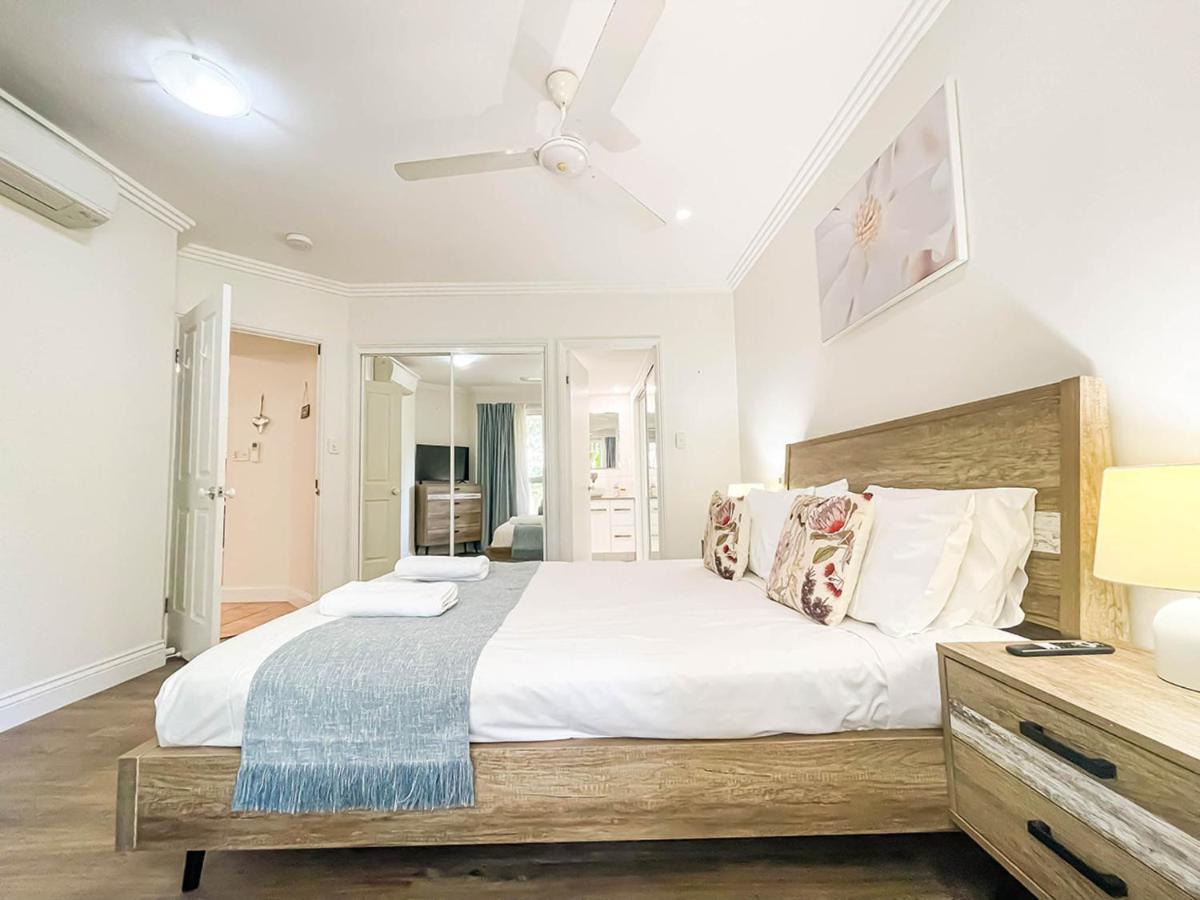 ทรินิตี้ ลิงก์ รีสอร์ต Aparthotel แคนส์ ภายนอก รูปภาพ